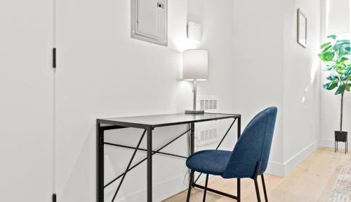 Premium Loft (Self Check-in with Virtual Front Desk)