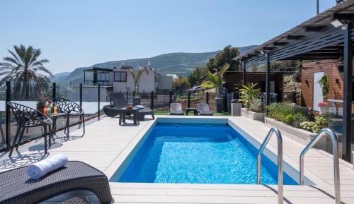 Suite with Private Pool