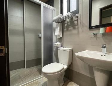 Double or Twin Room with Private Bathroom