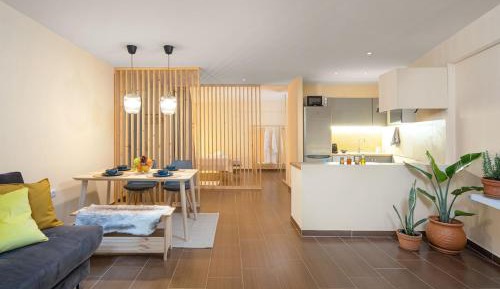 One-Bedroom Apartment