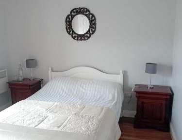 Deluxe Double Room with Shower