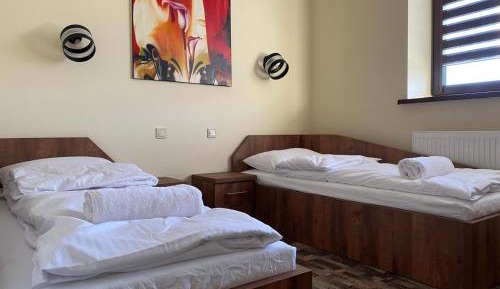 Twin Room with Private Bathroom