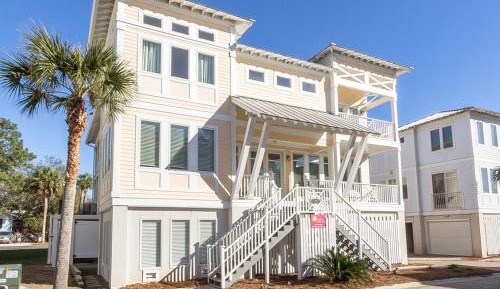 Three-Bedroom Townhouse