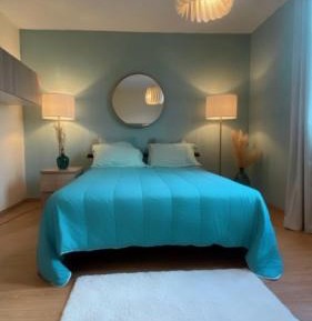 King Room with Mountain View