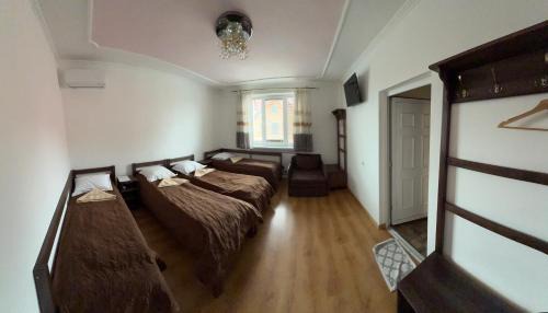 Classic Quadruple Room