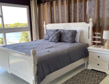 Queen Room with Sea View