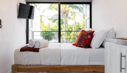 Studio with Balcony