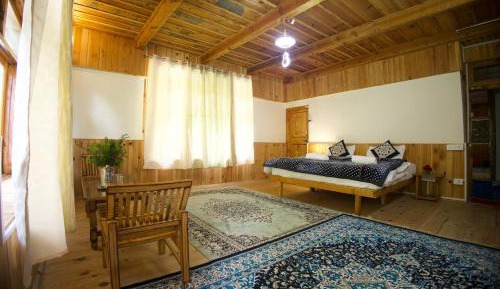 Triple Room with Mountain View