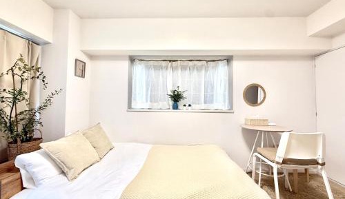 One-Bedroom Apartment with Balcony