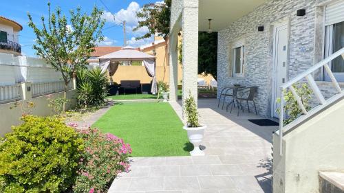 Three-Bedroom Townhouse
