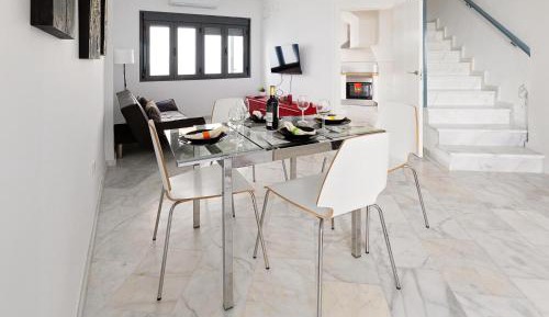 Two-Bedroom Holiday Home
