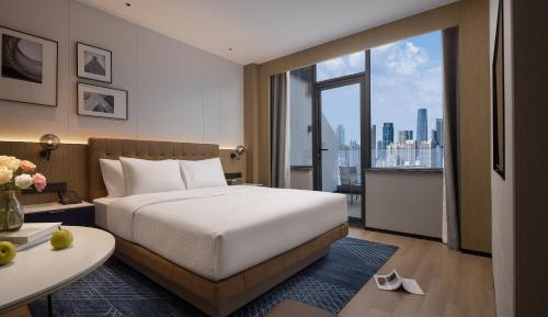 Chosen King Room with Balcony and City View