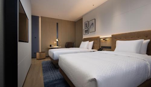 Sunshine Superior Twin, Guest room, 2 Double, City view