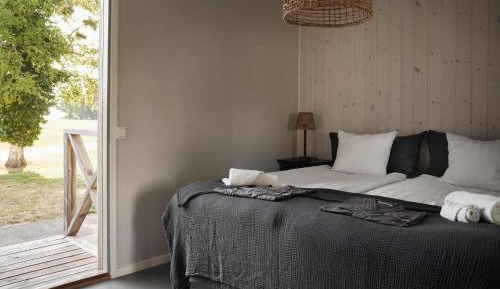 Standard Twin Room with limited Sea View