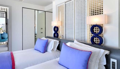 Luxury Twin Room with Sea View