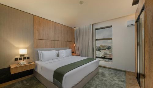 Standard King Room