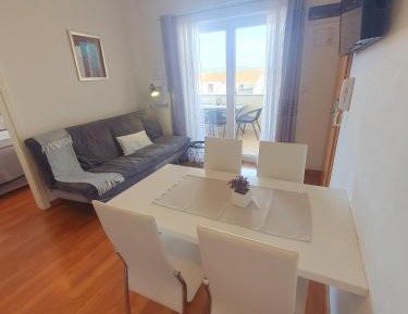 Two-Bedroom Apartment with Terrace and Sea View