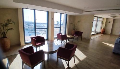 One-Bedroom Apartment - Oceanfront