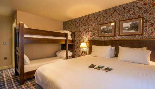 Double or Twin Room with Bunks