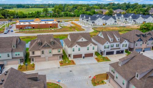Three-Bedroom Townhouse