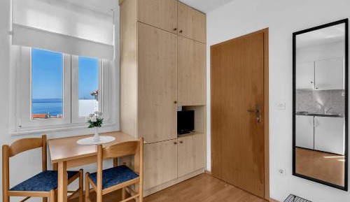 Studio with Balcony