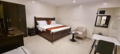 Small Double Room