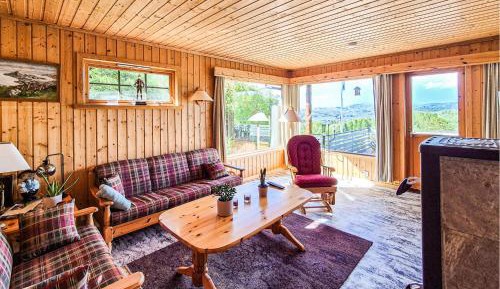 Four-Bedroom Holiday Home