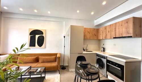 One-Bedroom Apartment with Balcony
