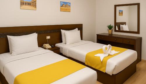 Deluxe Double or Twin Room with City View