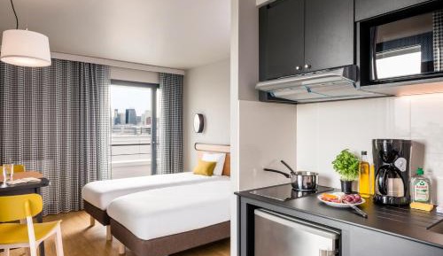 Studio (2 Adults) Twin beds