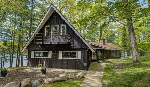 Three-Bedroom Vacation Home 