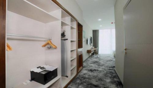 Twin Room - Mobility Access/Non-Smoking