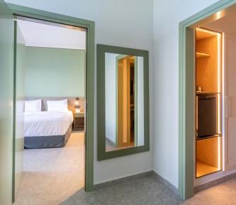 Family Room (2 Adults + 2 Children) with Sea View