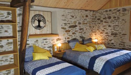 Triple Room with Private Bathroom