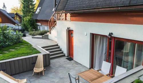 One-Bedroom Apartment with Terrace