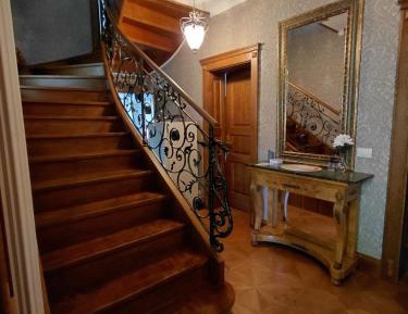 Two-Bedroom Deluxe Apartment