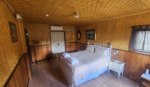 Queen Room - Disability Access