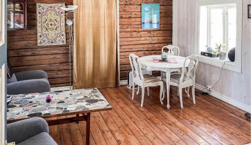 Two-Bedroom Holiday Home