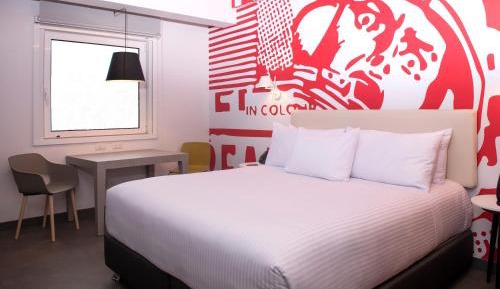 King Room - Non-Smoking