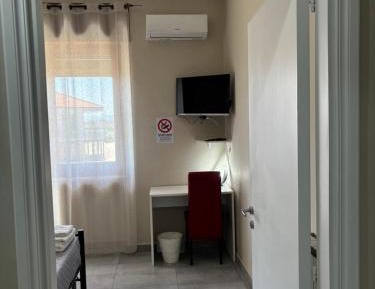 Double or Twin Room with Private External Bathroom