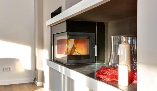 Apartment with Garden View