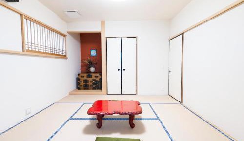 Deluxe Double Room with Shower