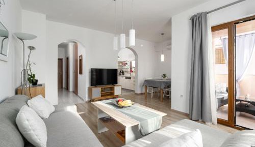 Two-Bedroom Apartment with Terrace