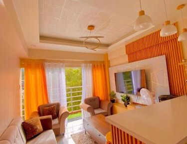 Two-Bedroom Apartment with Lake View