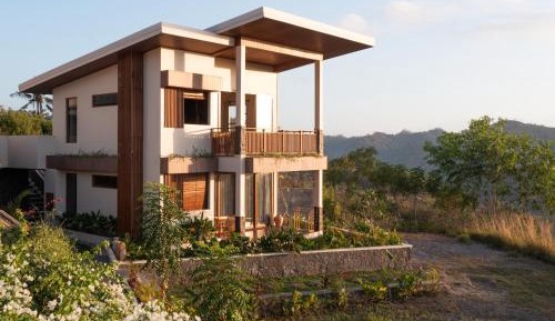 Apartment with View and Balcony
