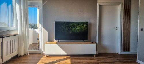 Two-Bedroom Deluxe Apartment with Balcony