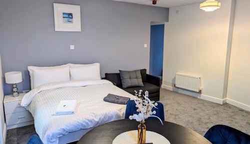 Deluxe Suite with Spa Bath