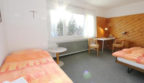 Triple Room with Shared Bathroom