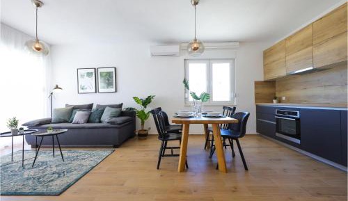 Four-Bedroom Vacation Home