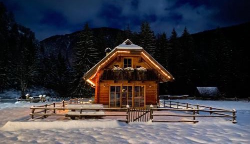 Chalet (5 Adults)